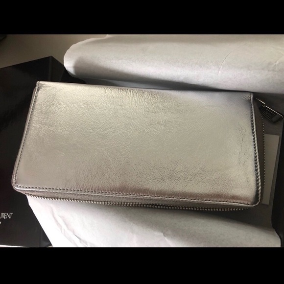 Brand new! Authentic YSL silver wallet - Picture 5 of 5